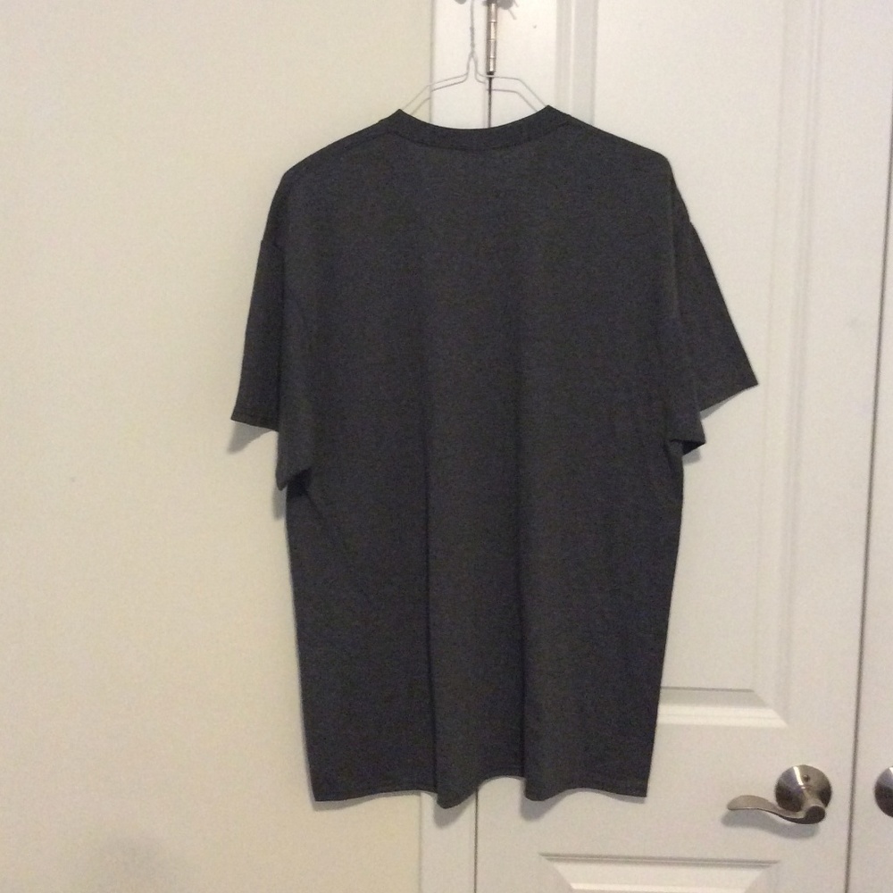 Men's Grey Shirt XL NWOT Port & Company - Picture 2 of 3